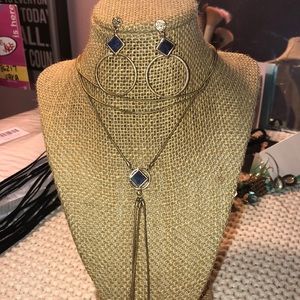 Necklace and earrings set